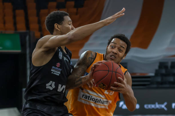 沉重打击 沉重打击